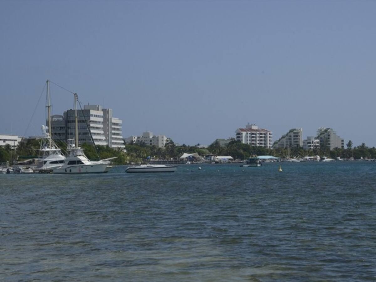 "Nos estamos hundiendo": San Andrés sufre las consecuencias del aislamiento
