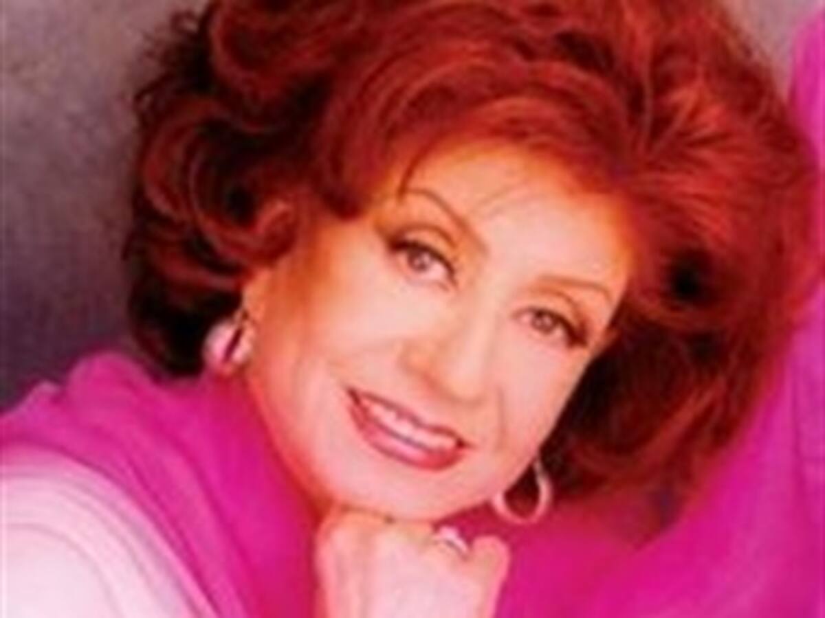 Sigue muy delicada de salud Helenita Vargas, la 'Ronca de Oro'