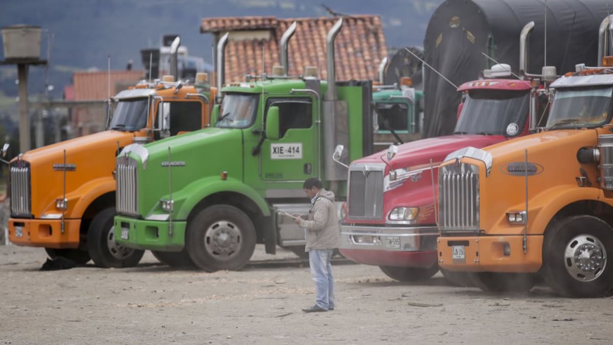 Fedetranscarga, inconforme con el Gobierno por aumento en precio de gasolina
