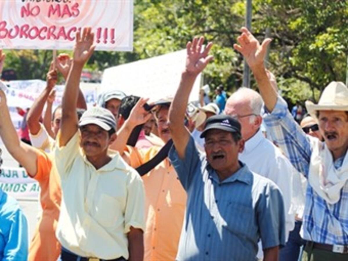 Gobierno buscará este domingo conjurar el paro cafetero