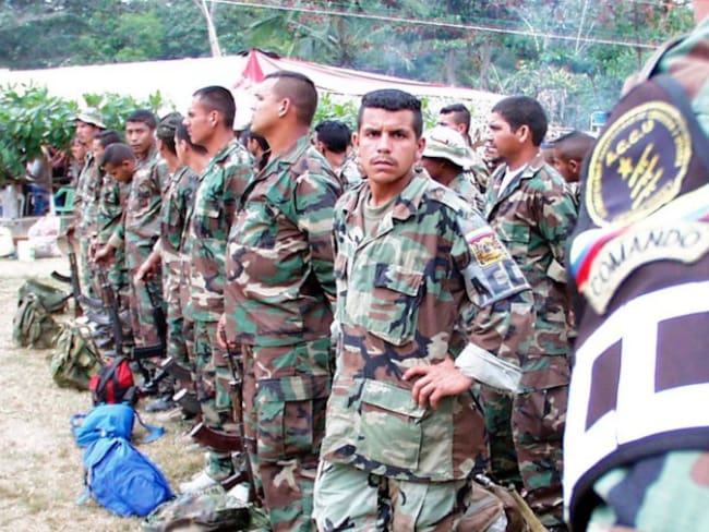 ‘Paras’ mataron más de 100.000 personas y guerrillas 35.000: CNMH