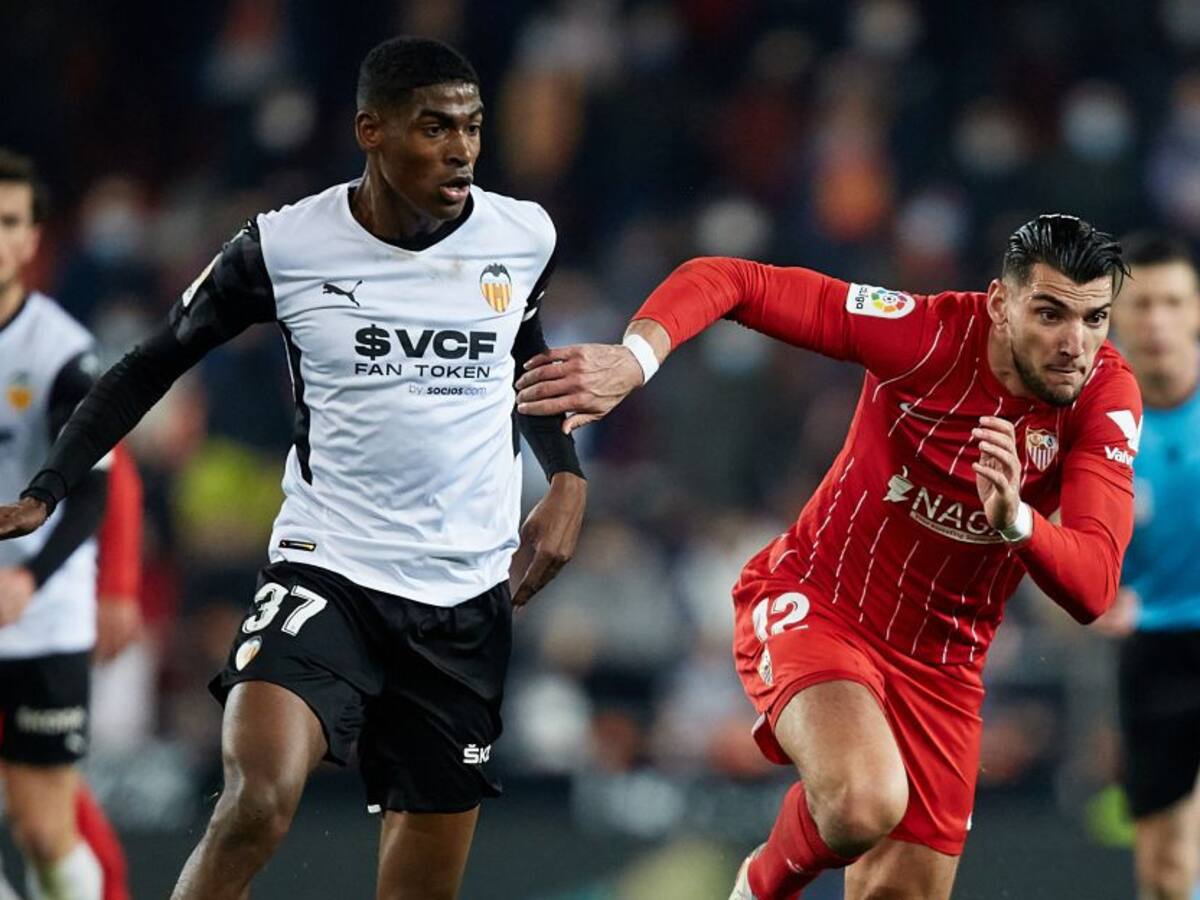 Cristhian Mosquera, el colombiano de solo 17 años que debutó en el Valencia