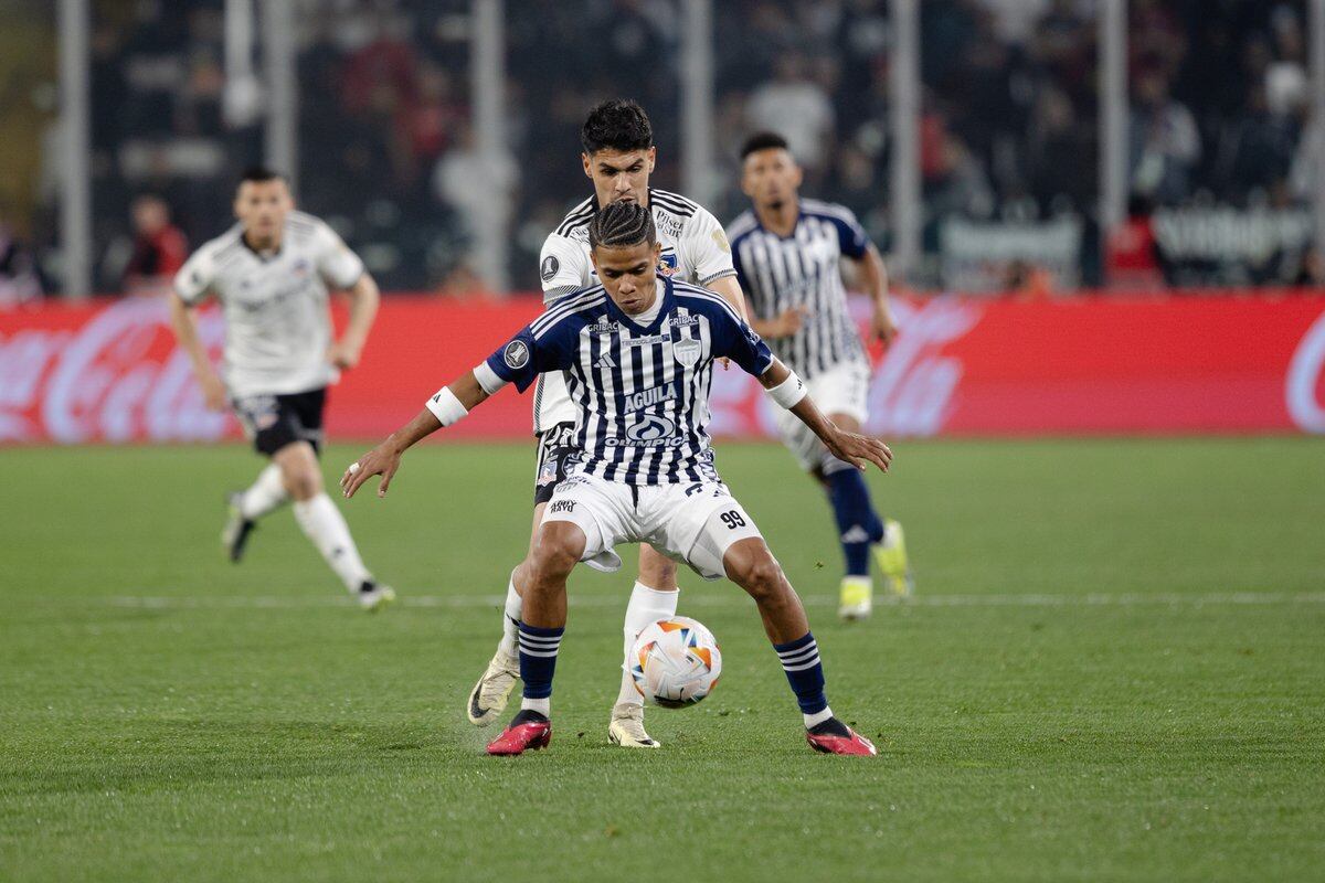 Colo-Colo Vs. Junior en octavos de final de la Copa Libertadores/ @Libertadores