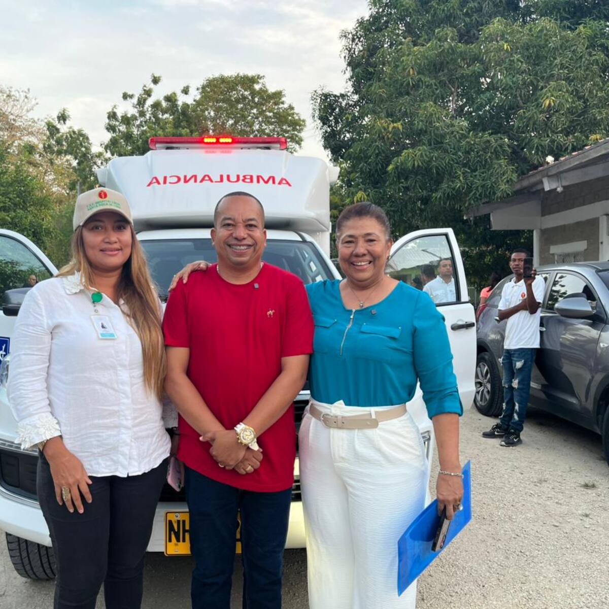 ESE Hospital Local Santa Rosa de Lima fortalece la atención en salud con nueva ambulancia