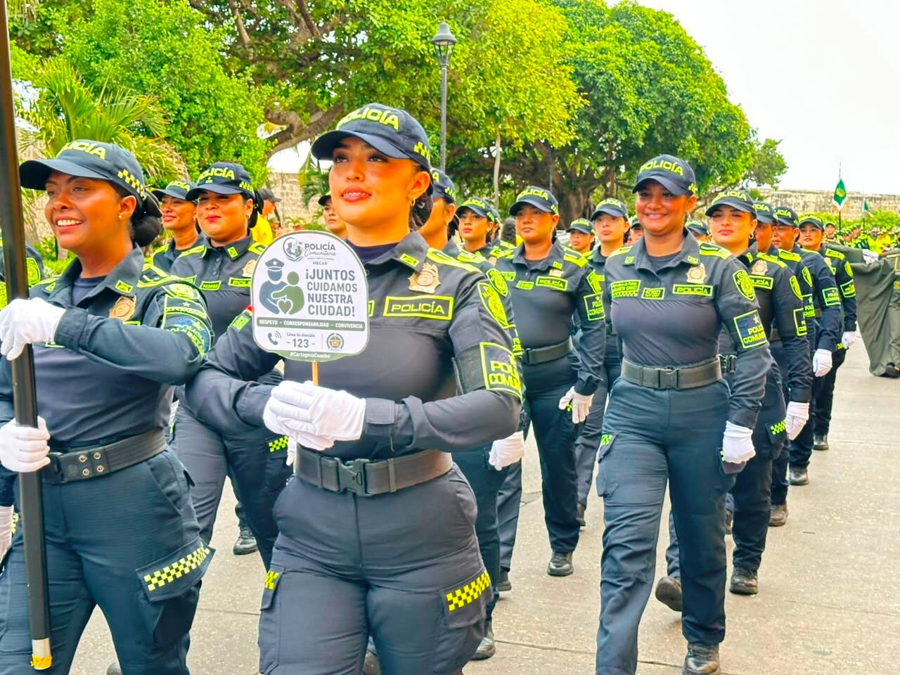 Cartagena de Indias vivió con orgullo el desfile del 20 de Julio