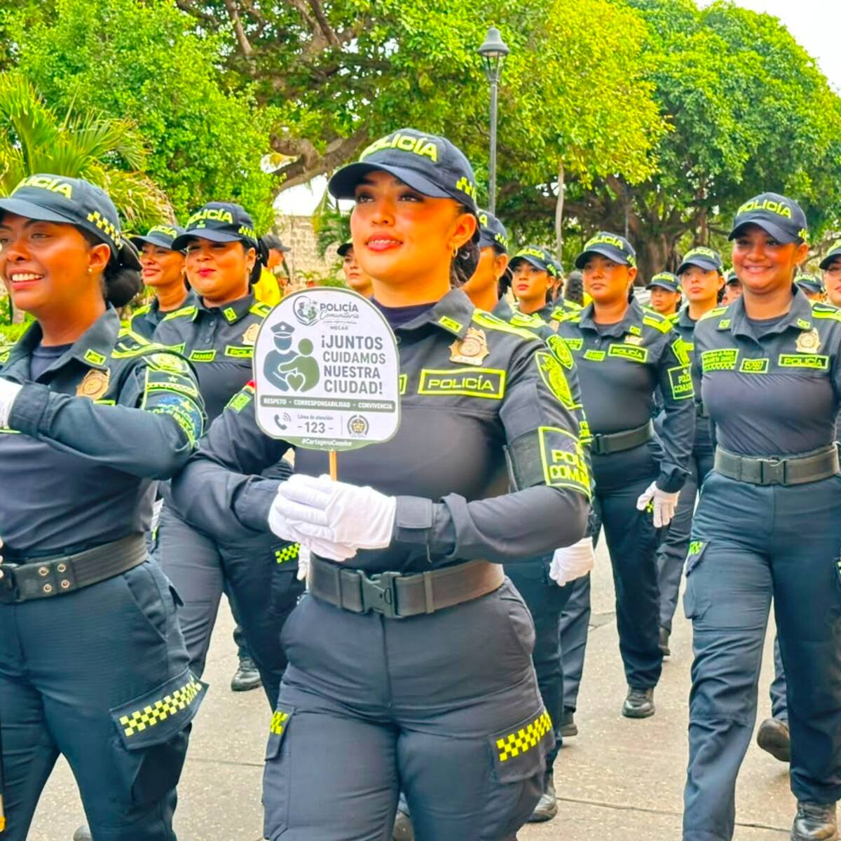 Cartagena de Indias vivió con orgullo el desfile del 20 de Julio