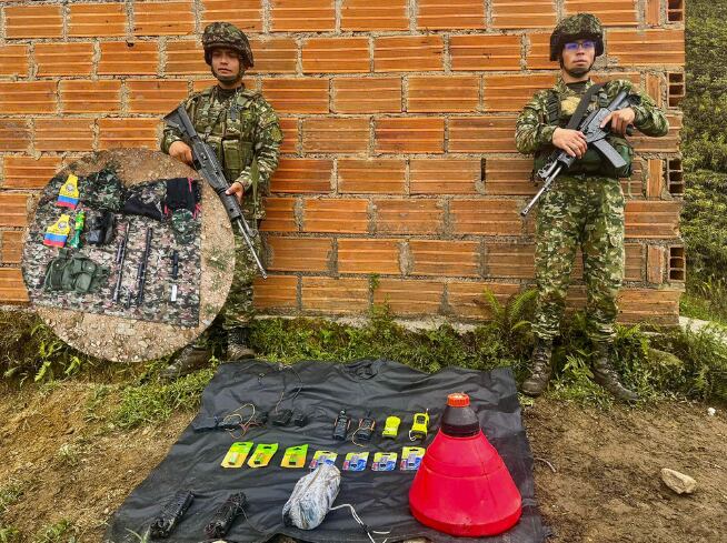 Incautaciones al frente 36 de las disidencias- fotos Cuarta Brigada