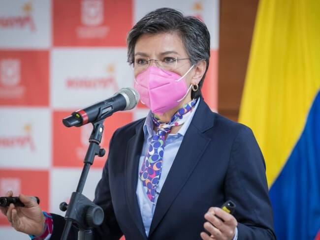 A la Claudia López candidata no le gustaba el POT por decreto... y lo firmó