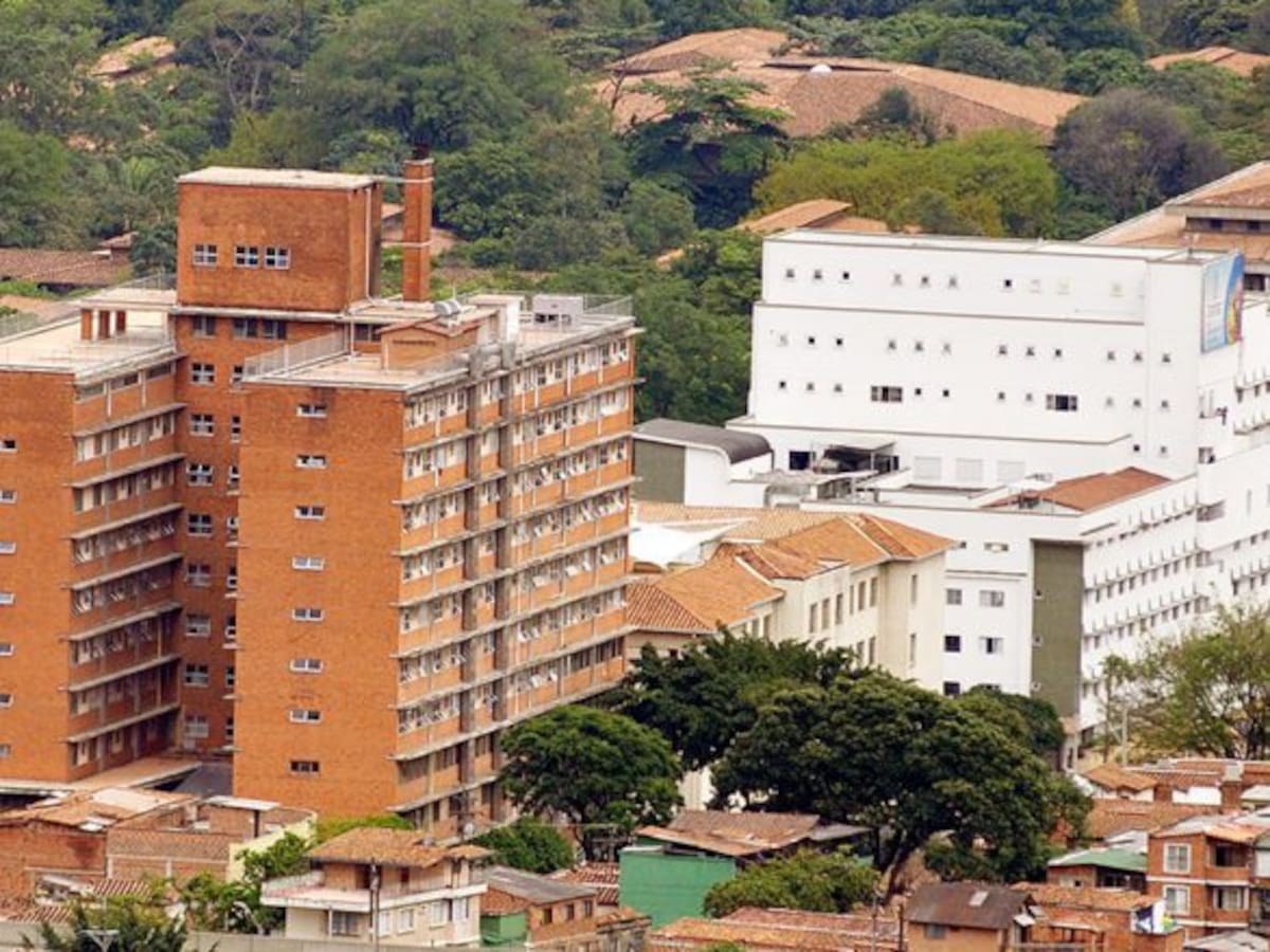 Gobierno busca que EPS paguen millonaria deuda al hospital Alma Máter de la Universidad de Antioquia
