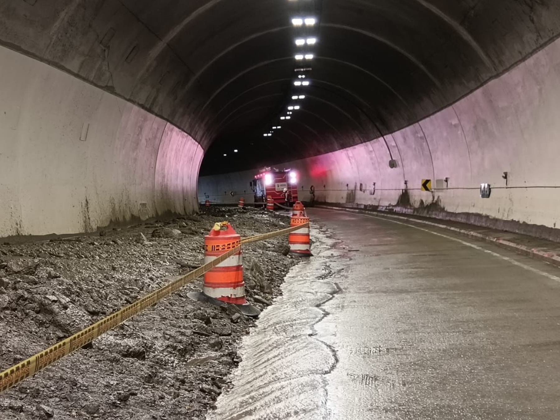 Paso a un carril vía Calarcá - Alto de la Línea - Cajamarca