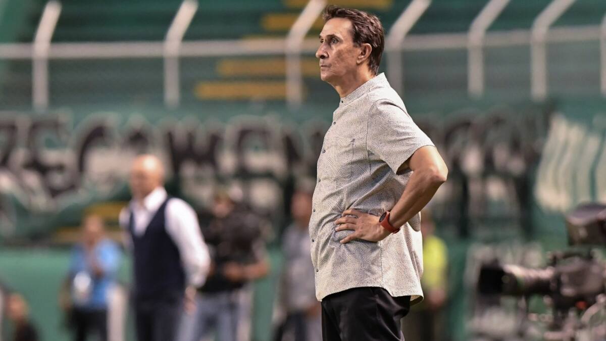 Alexandre Guimaraes habló de los refuerzos que necesita Nacional para 2021