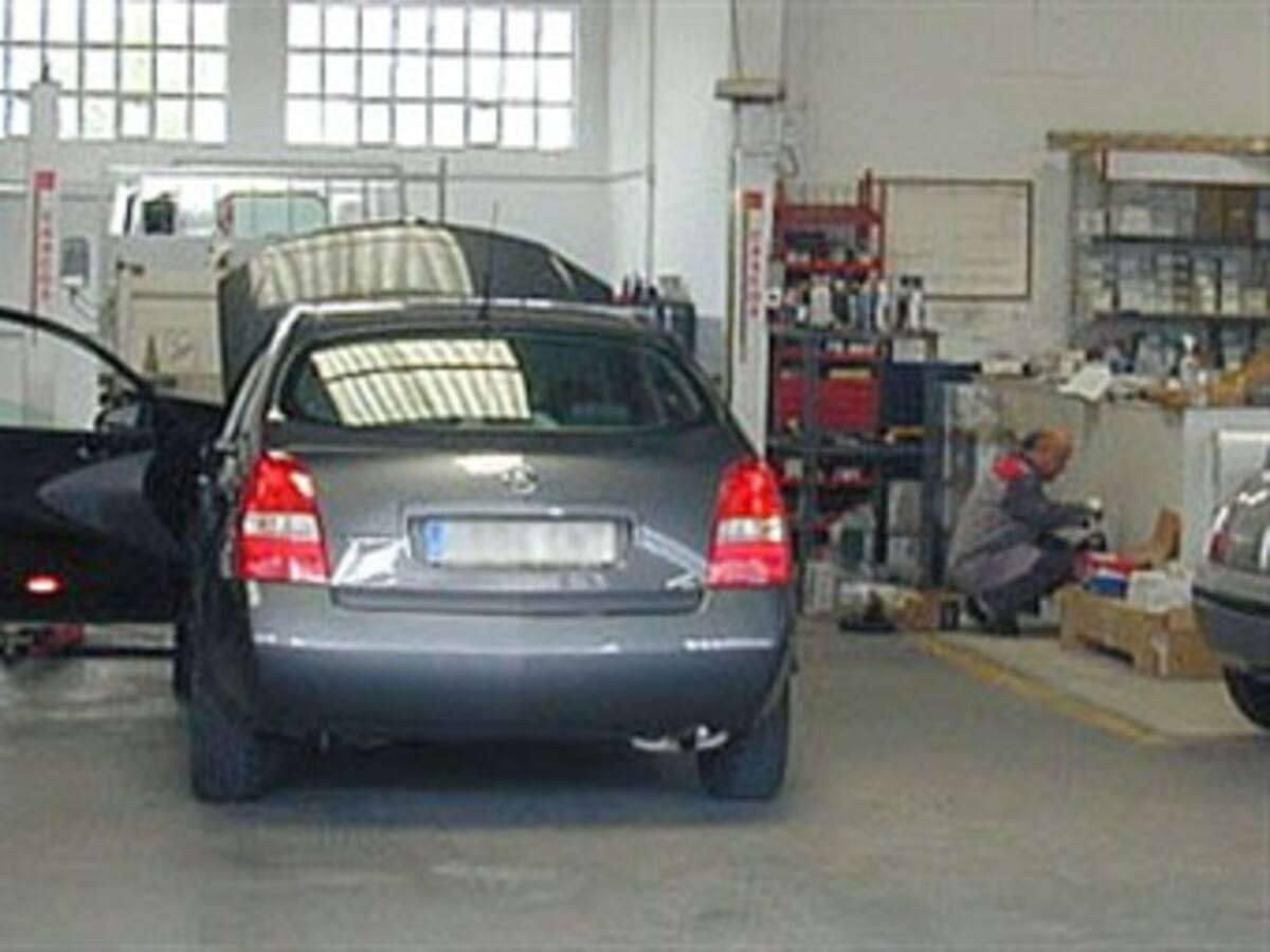 Talleres de mecánica ya podrán prestar servicio de revisión técnica y de gases