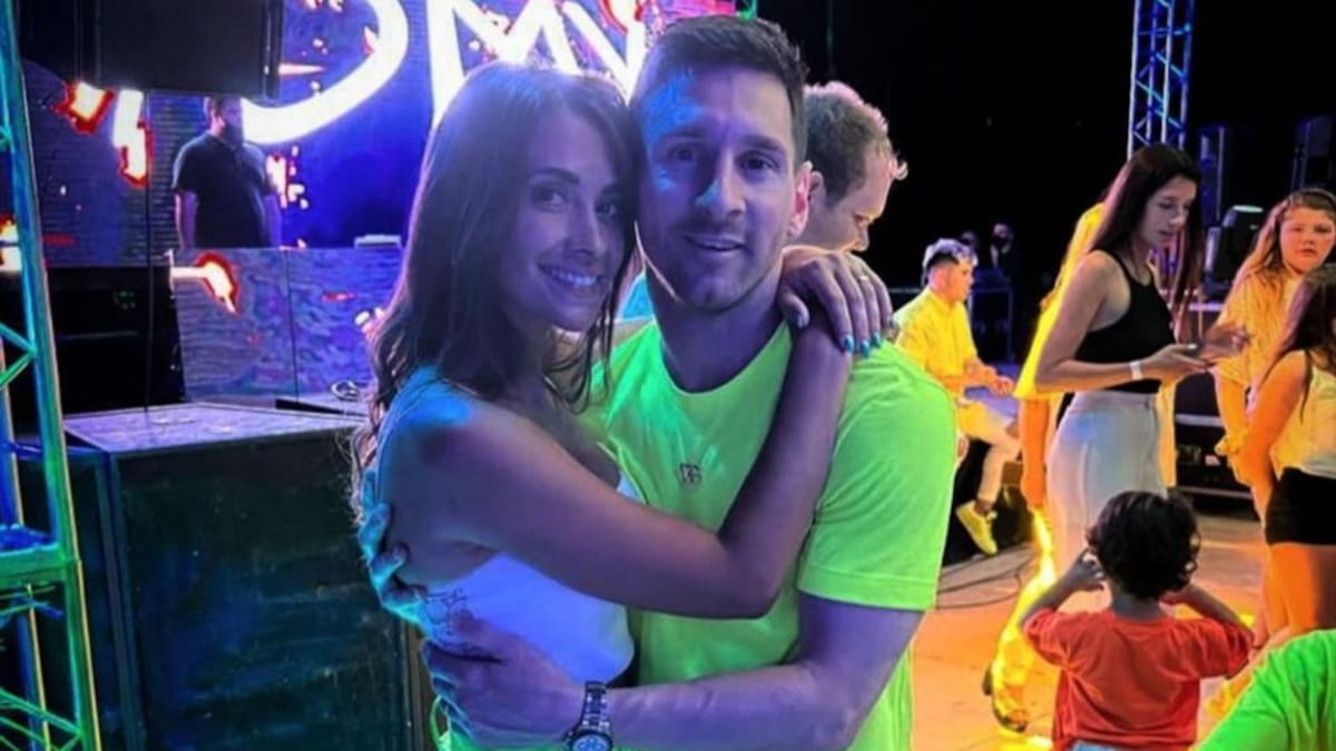 Llaman hasta "asesino" a DJ por supuestamente haber contagiado a Messi