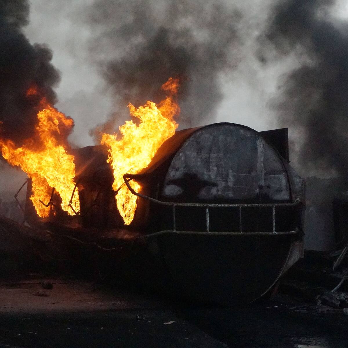 Nigeria: explosión de camión cisterna deja 94 personas muertas