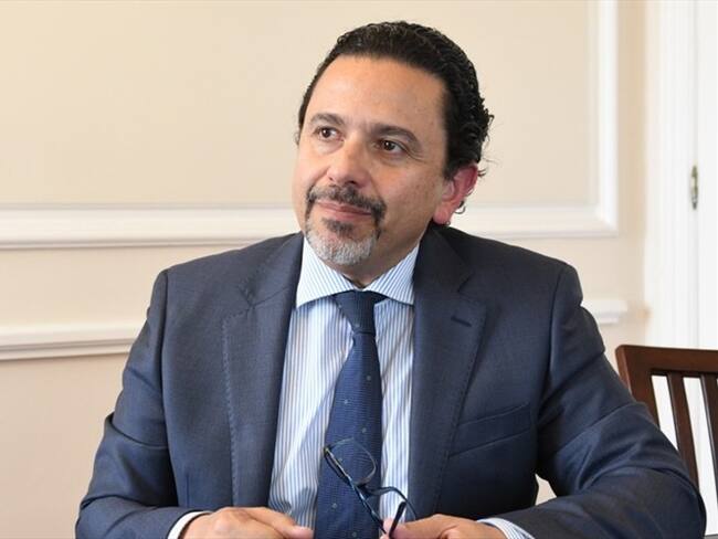 El fiscal no hizo nada negativo, tan solo buscó la protección del presidente: Ceballos