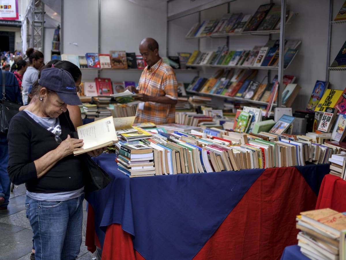 Venezuela propone que Colombia sea invitada de honor en Feria del Libro 2023