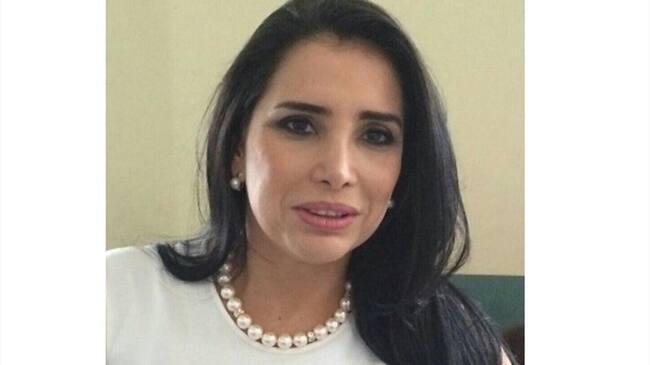 ¿Considera que el Partido Conservador, por dignidad, debe ceder la curul de Aída Merlano?. Foto: Colprensa