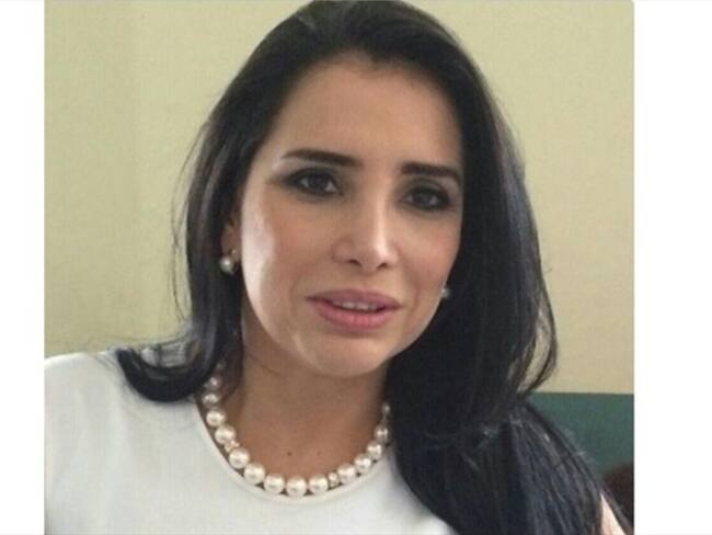 ¿Considera que el Partido Conservador, por dignidad, debe ceder la curul de Aída Merlano?. Foto: Colprensa