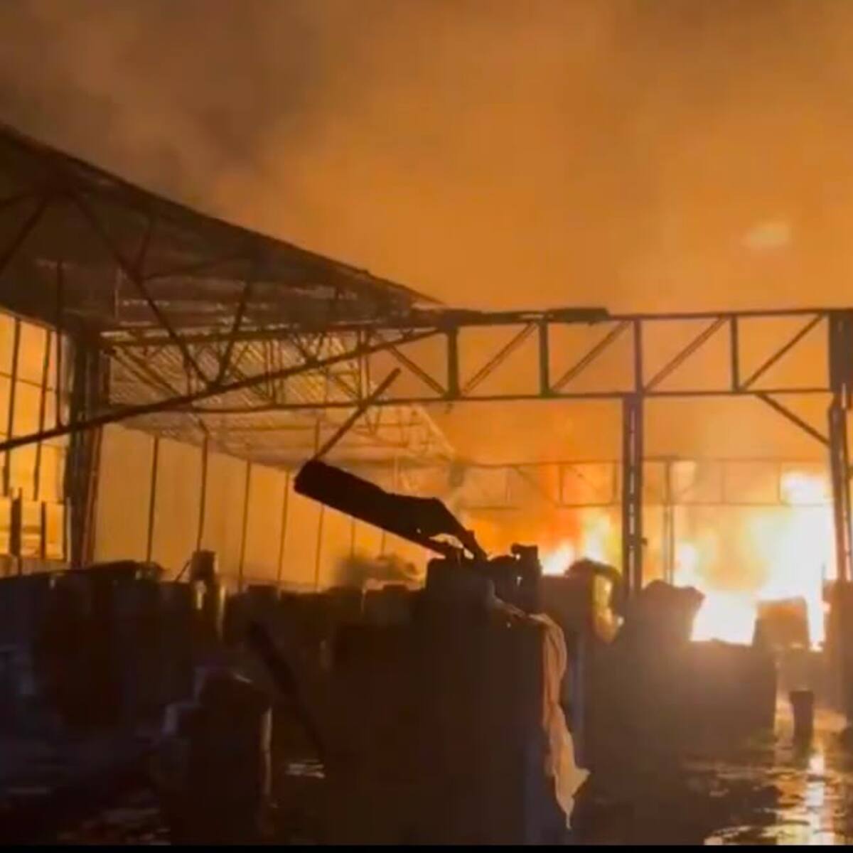 Incendios en Soacha y Sibaté continúan activos: Bomberos controlaron la emergencia