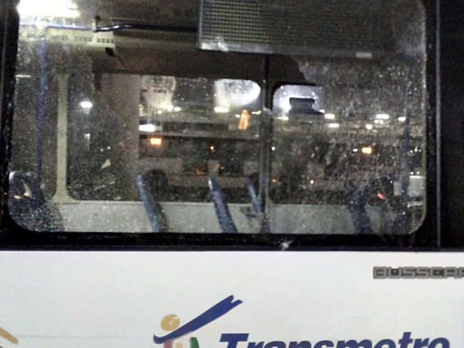 14 buses de Transmetro vandalizados dejan protestas por falta de energía
