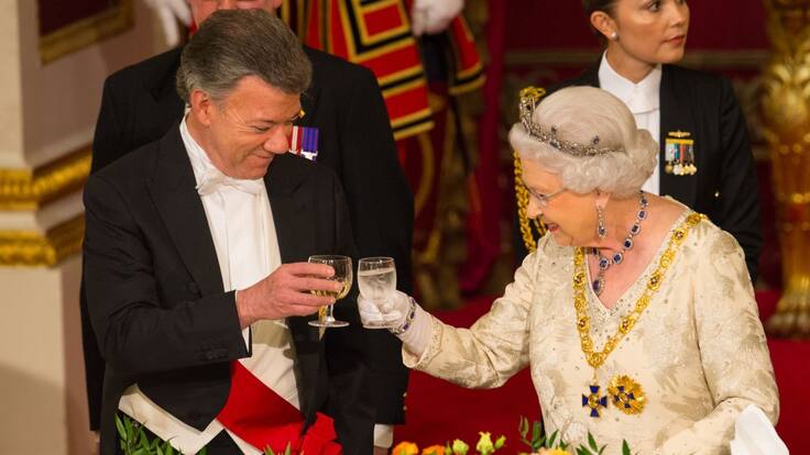 Juan Manuel Santos sobre la reina Isabel II: "Ella me hizo llorar"