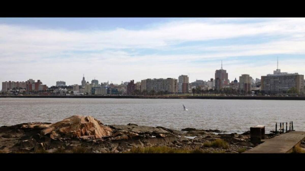 “Montevideo, mi ciudad natal. En invierno es fría y hermosa”, nos cuenta Omar Paolillo.