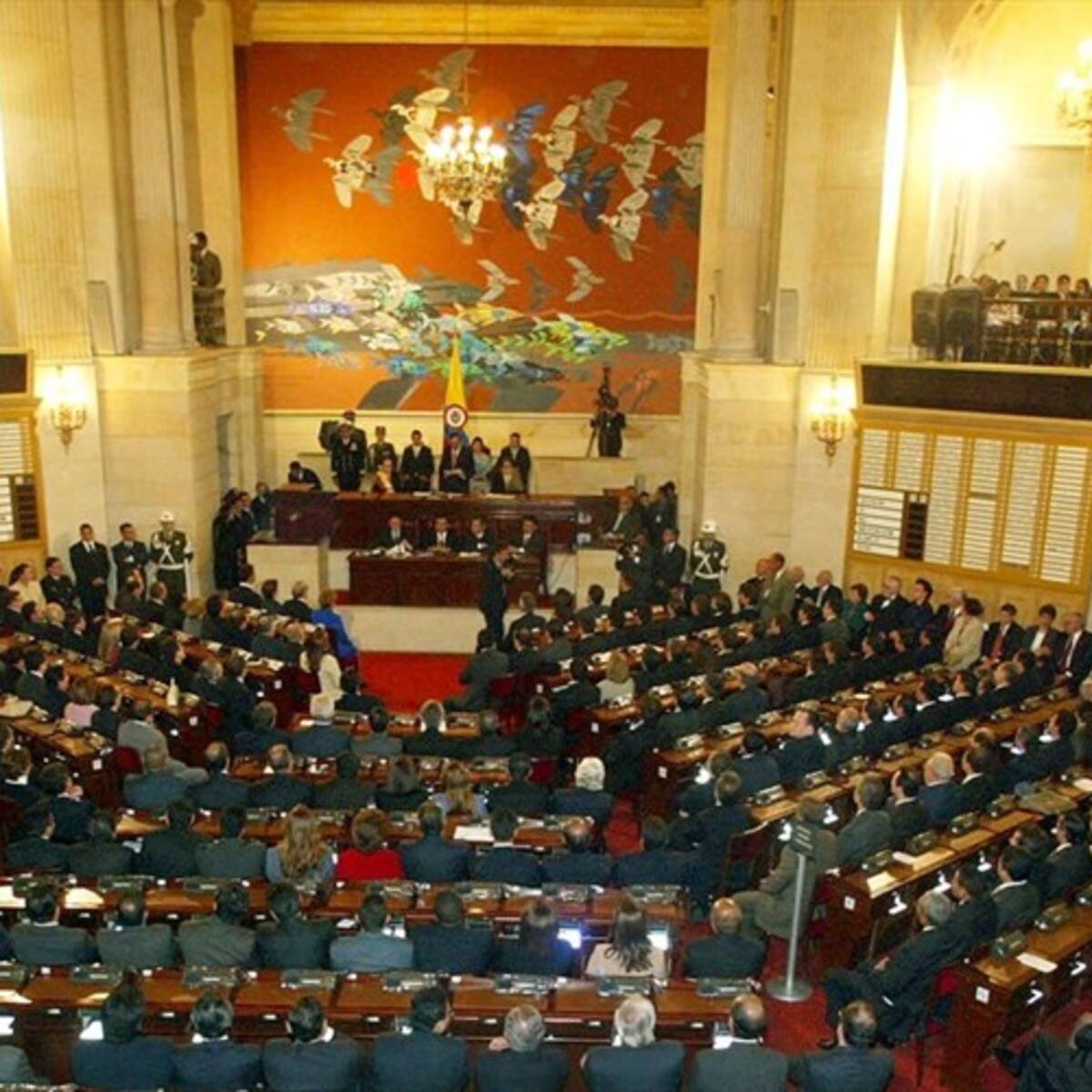 Alertan trancón legislativo en la Cámara de Representantes
