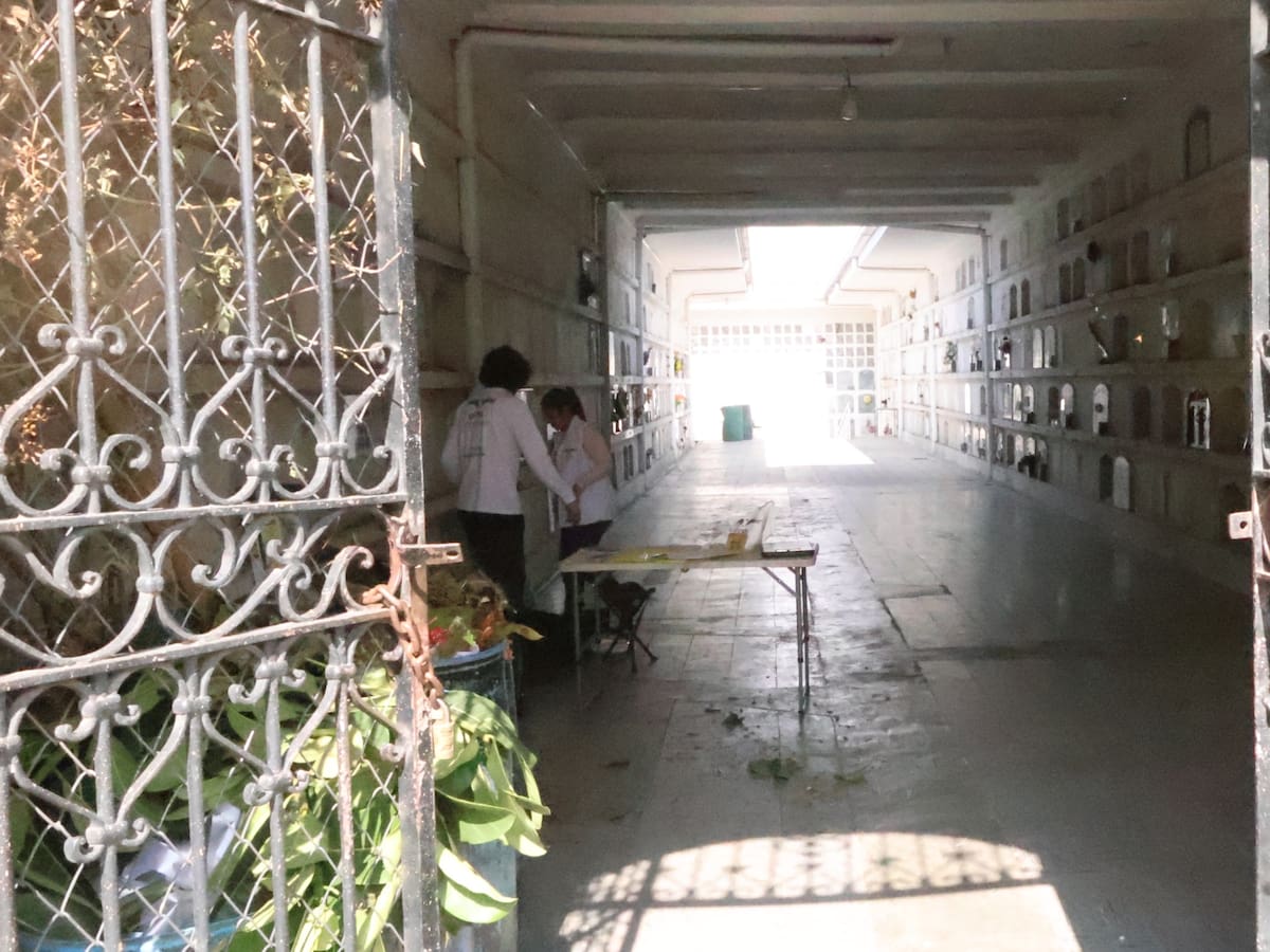 Unidad de Búsqueda ha llevado a cabo acciones humanitarias en el cementerio católico de Buga, Valle