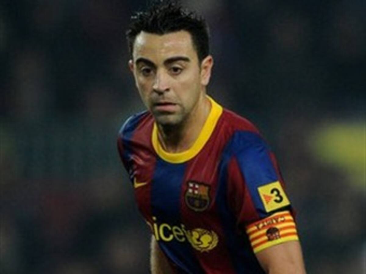 Xavi y Dani Alves estarán con Barcelona ante Valencia