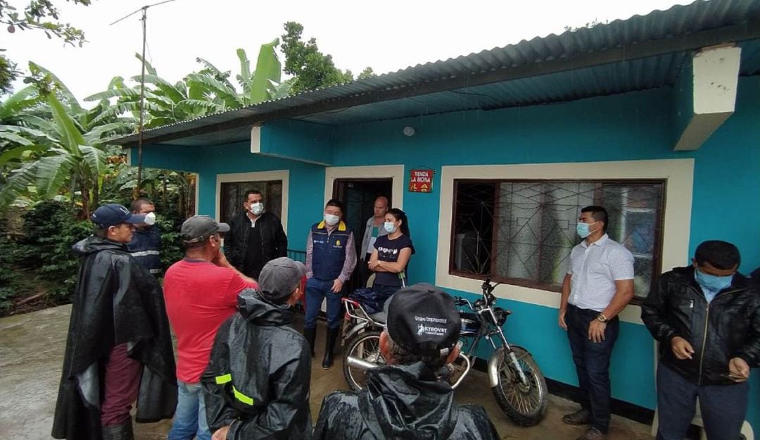 Autoridades han llegado a atender las diferentes emergencias en los municipios de Pitalito y Timaná.