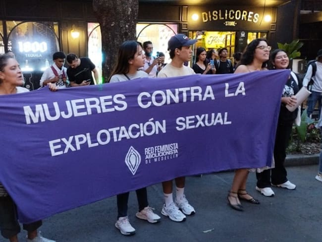 Plantón contra explotación sexual en Medellín- foto Caracol Radio
