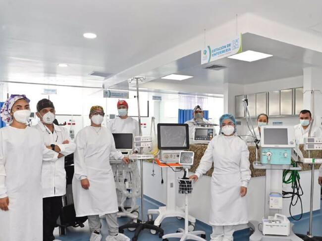 Inauguran moderna Uci en el Hospital Universitario de Sincelejo