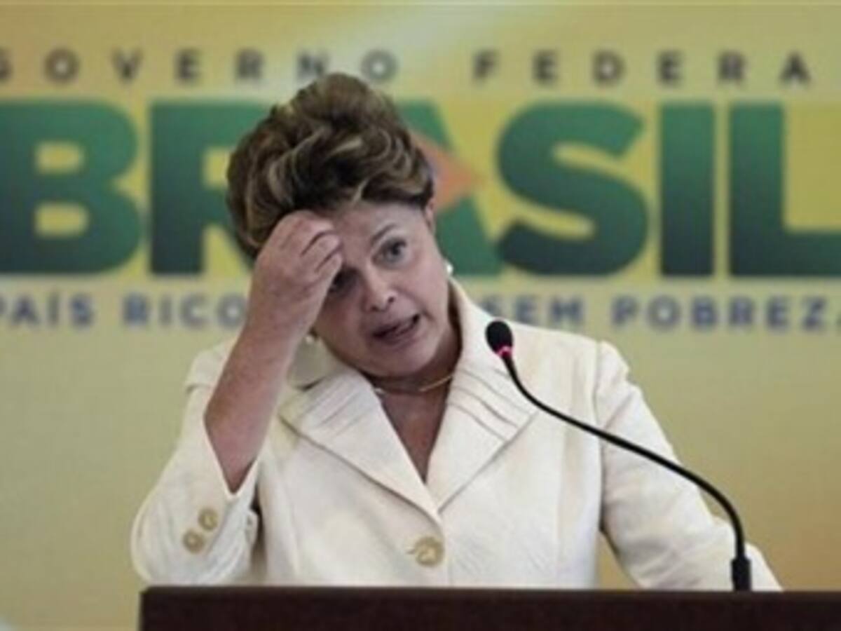 Presidenta de Brasil cita reunión de emergencia por álgidas protestas