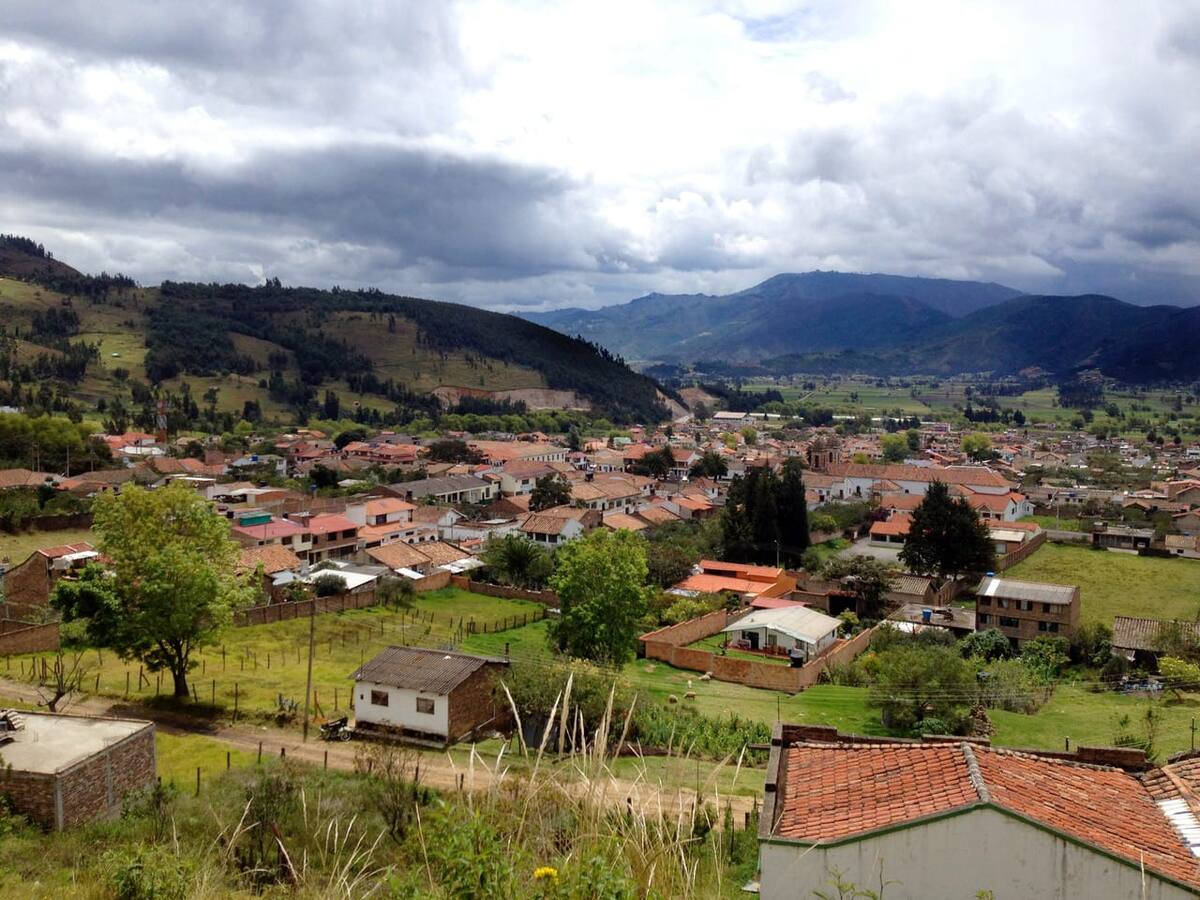 Son más de 100 mujeres cabeza de familia en Tibasosa beneficiadas con títulos de tierras