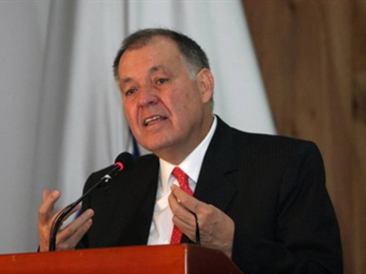 Procurador solicitará que suspenda inmediatamente fallo a favor de Petro