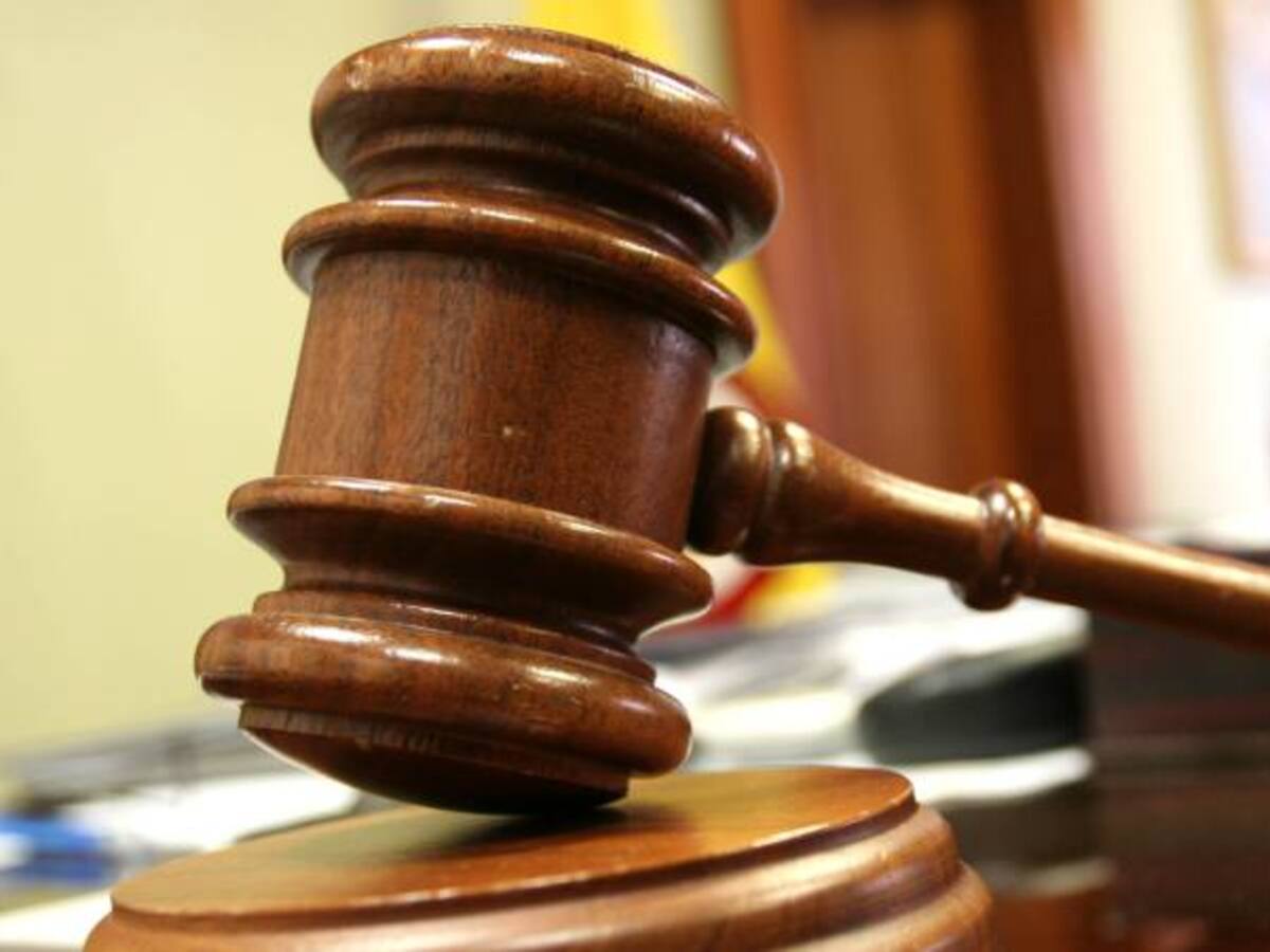 No solo las madres son aptas para guardar y cuidar a las hijas: Corte Constitucional