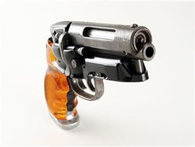 El arma de la película de culto 'Blade Runner' será subastada