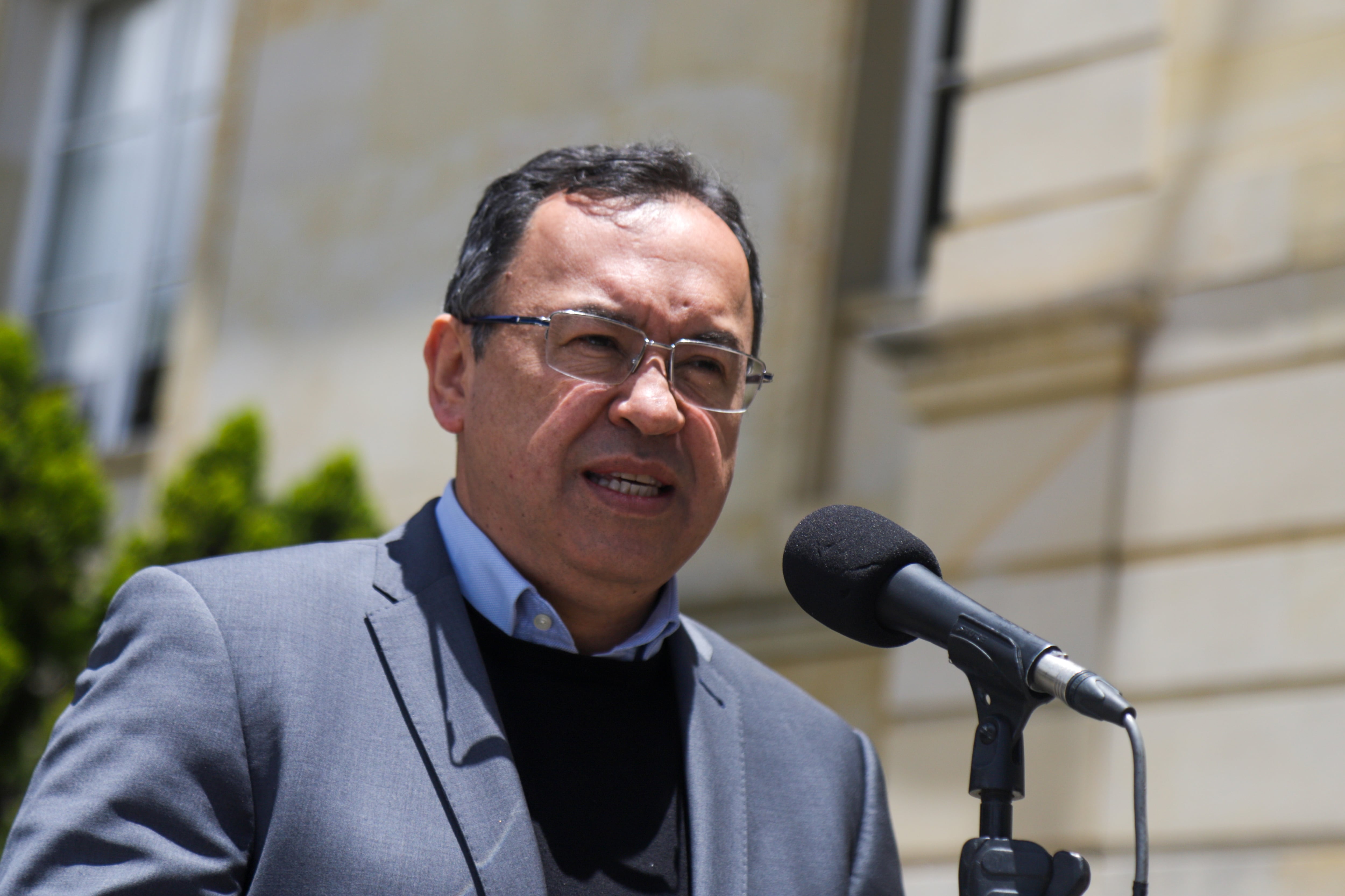 Bogotá, 27 de Septiembre de 2022. Ministro del Interior, Alfonso Prada en la Casa de Nariño. (Colprensa - Álvaro Tavera)