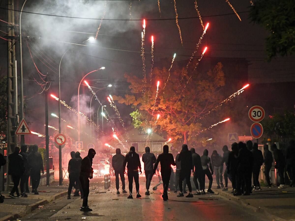 Francia: Más de 1.300 detenidos previo al funeral de joven baleado por la policía