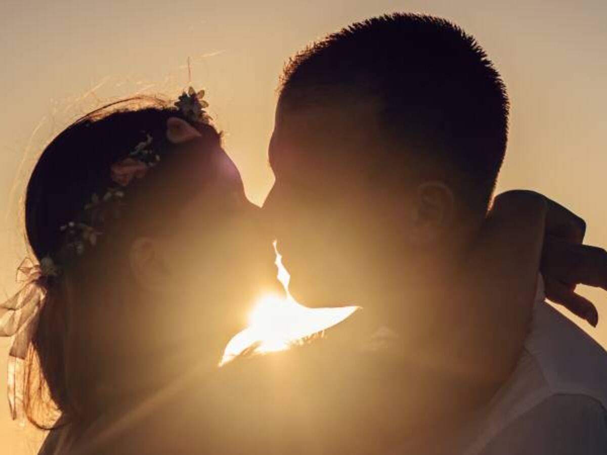 ¿Sabe por qué se celebra el día mundial del beso?