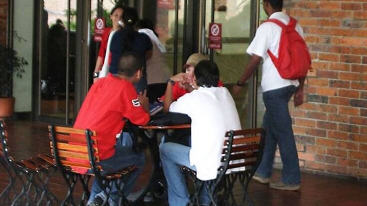 Anuncian 60 becas para especializaciones en el exterior