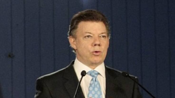 Prolongar el periodo presidencial "sería inexequible": Constitucionalistas