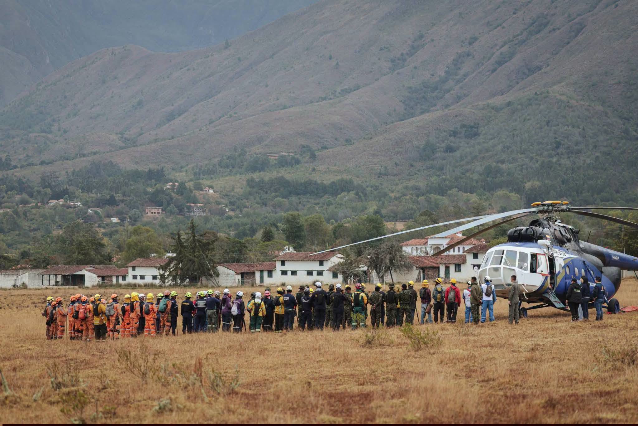 El reconocimiento destaca el esfuerzo de quienes trabajaron por tierra y aire para contener el incendio y proteger a las comunidades y los ecosistemas.