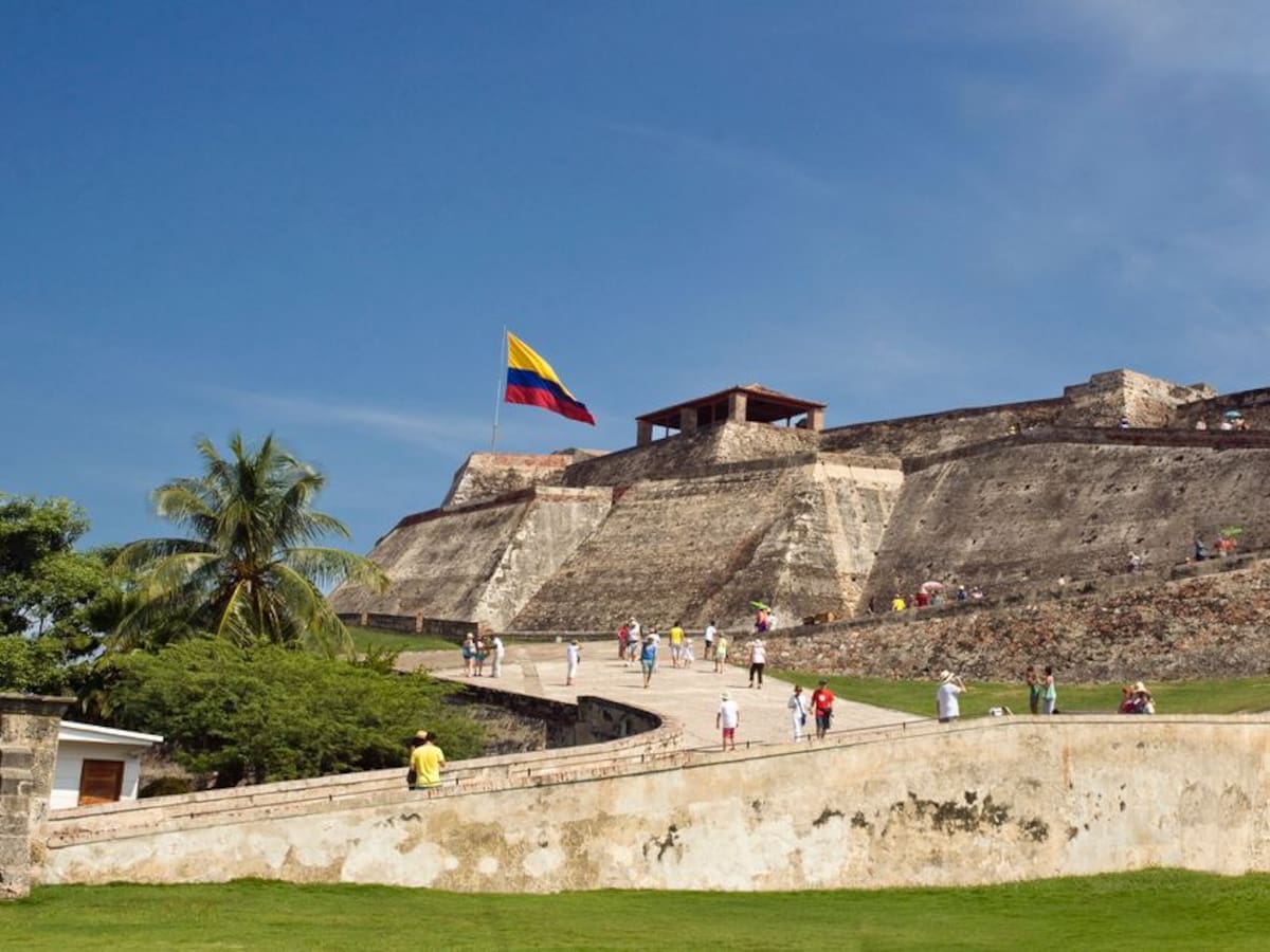 UTB y Sociedad de Mejoras Publicas realizan charla sobre fortificaciones en Cartagena