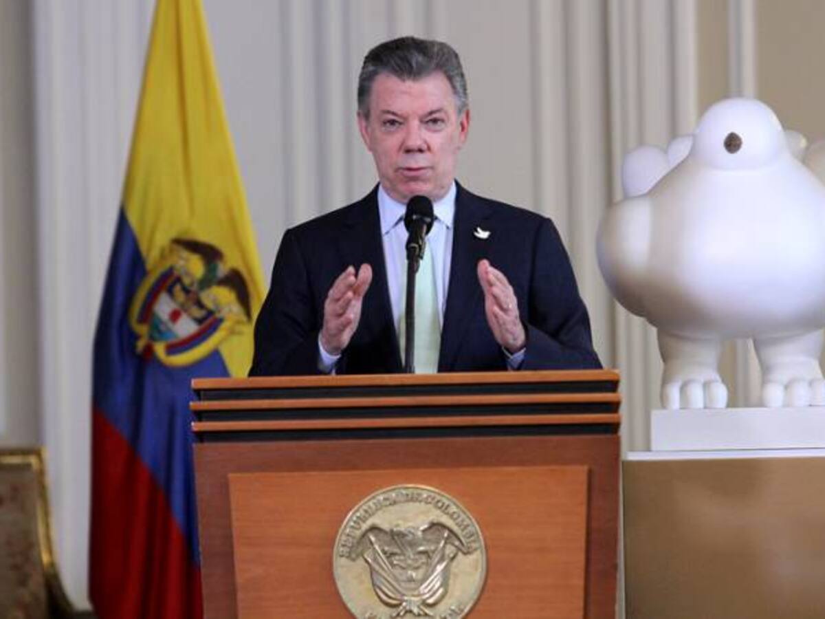 Santos pide a la Cámara aprobar hoy mismo la JEP