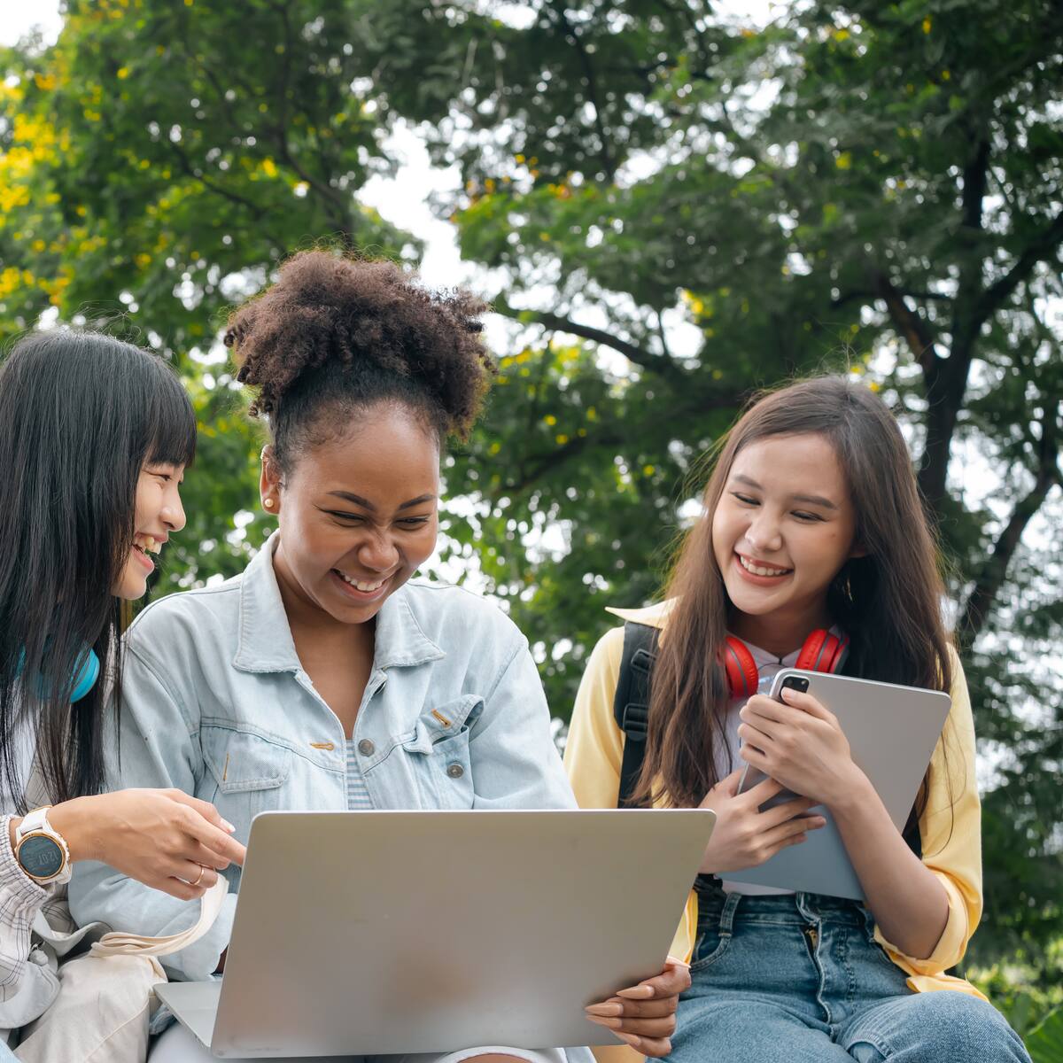 Becas del 100%, 80% y 60% para maestrías en el exterior para expertos en salud