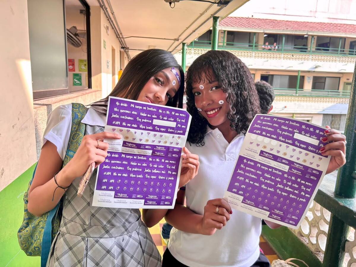 Bello conmemora mes de la mujer con actividades y creación de la Secretaría de la Mujer