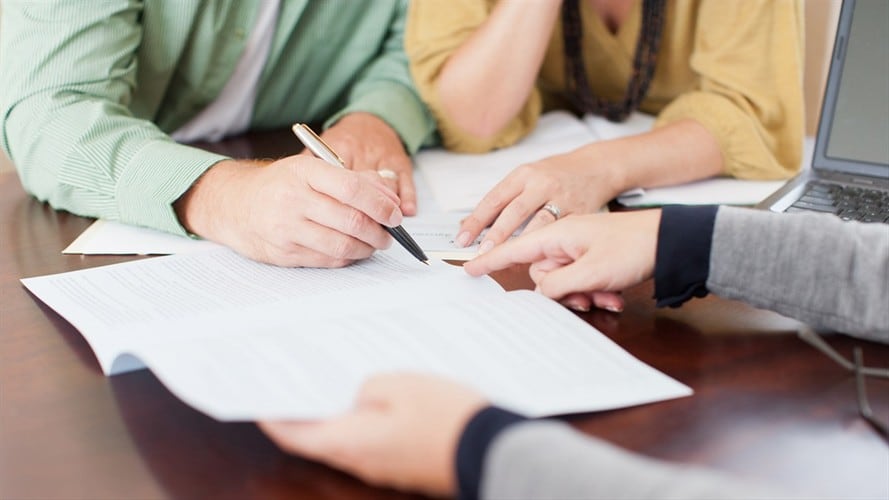 Conozca el proceso del trámite obligatorio para ser reconocido legalmente como propietario. Foto: Getty Images