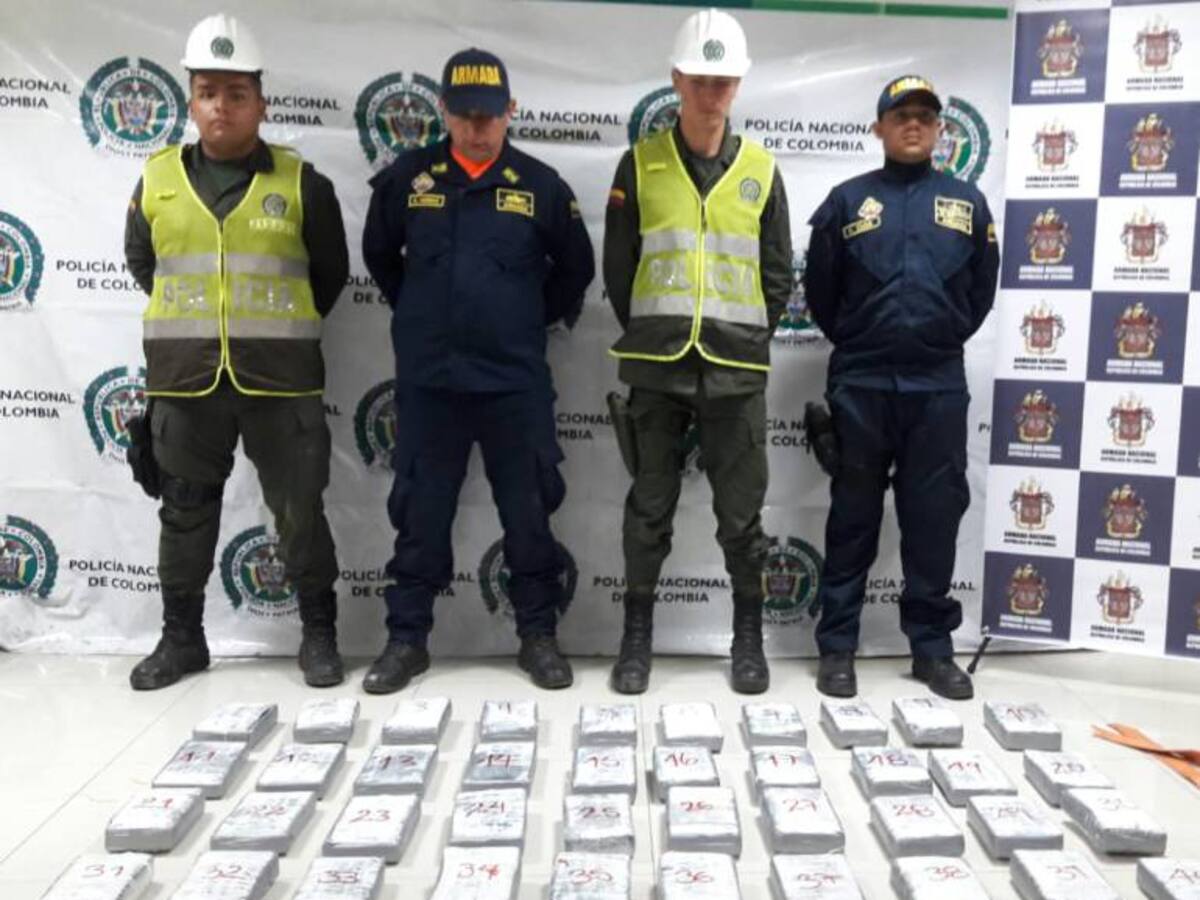 Hallan cocaína en el timón de un buque en el puerto de Barranquilla