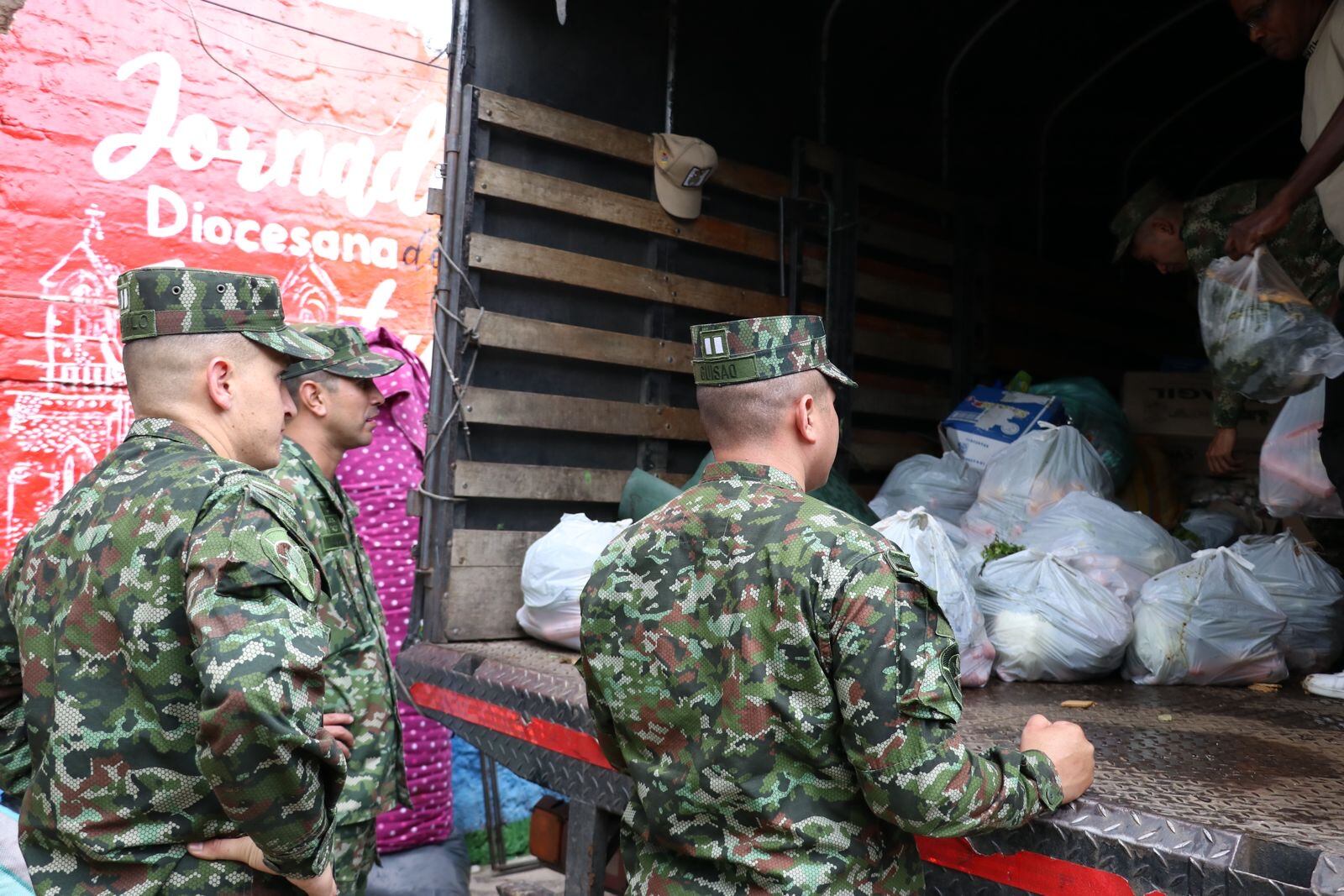 Ayudas humanitarias en Venecia, Antioquia.